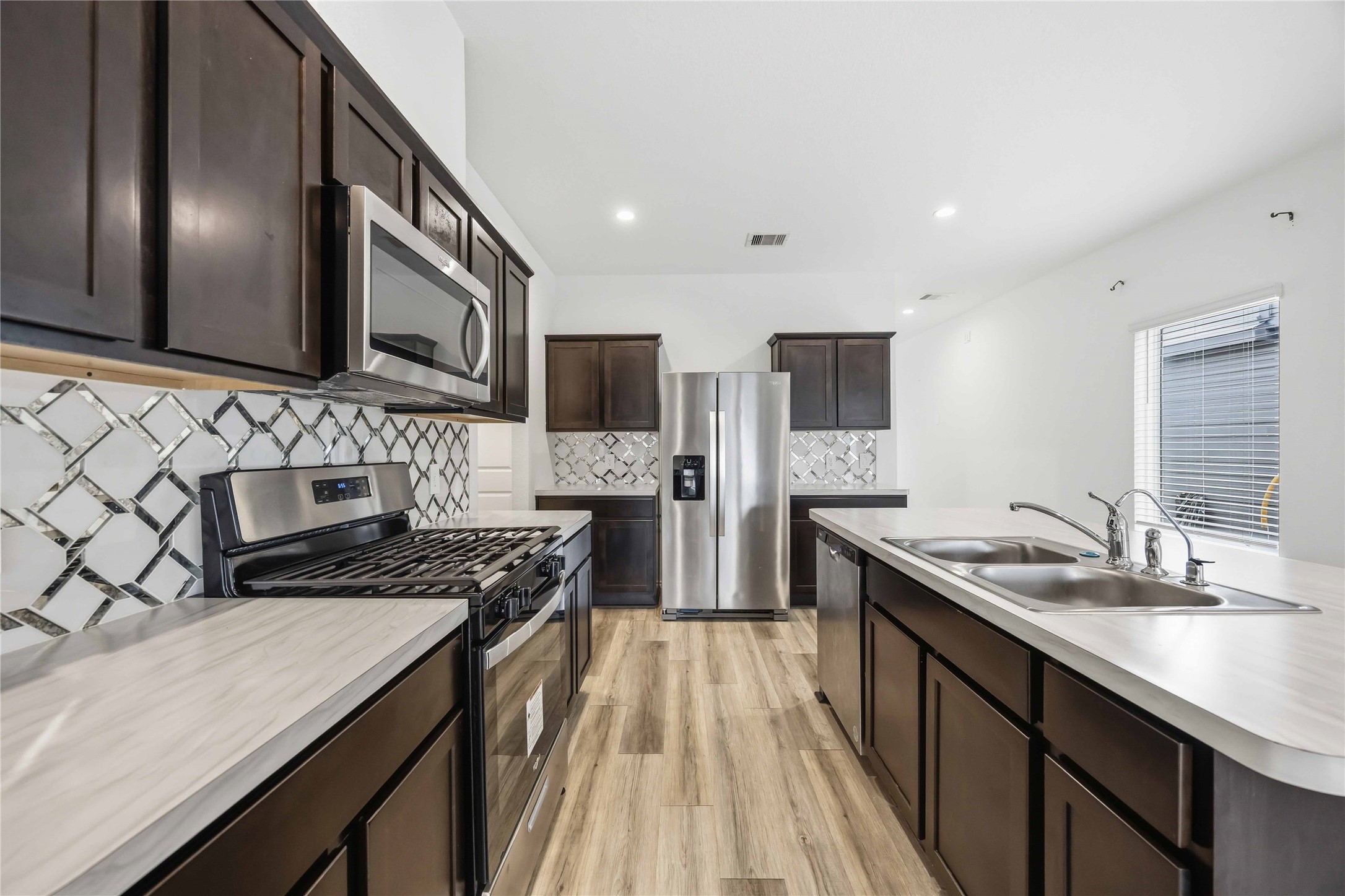 12219 Ridge River Lane Houston, TX 77067 - Photo 9 of 30