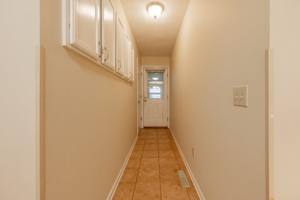 7621 Brooklyn Road Radford, VA 24141 - Photo 25 of 66 Gallery Image 25