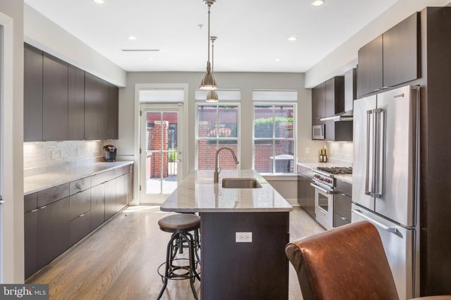 $1,050,000 | 314 3rd Street, Alexandria, VA 22314