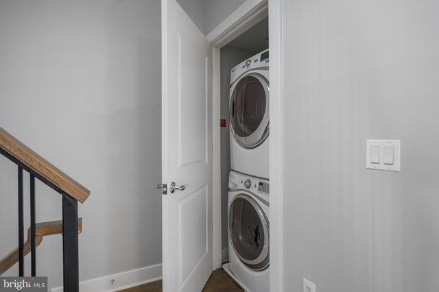 $1,050,000 | 314 3rd Street, Alexandria, VA 22314