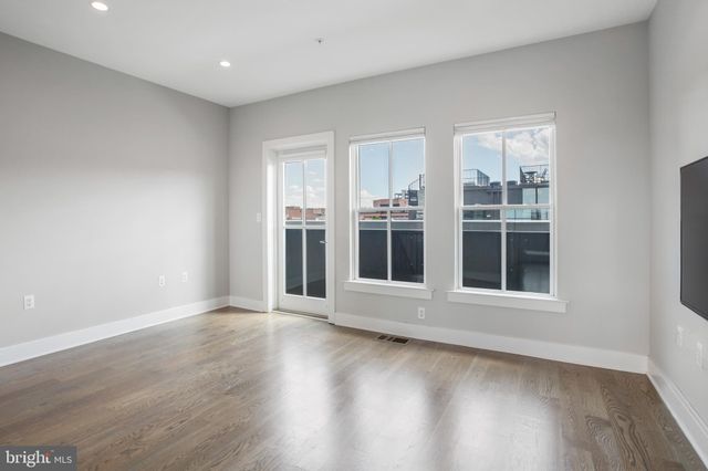 $1,050,000 | 314 3rd Street, Alexandria, VA 22314