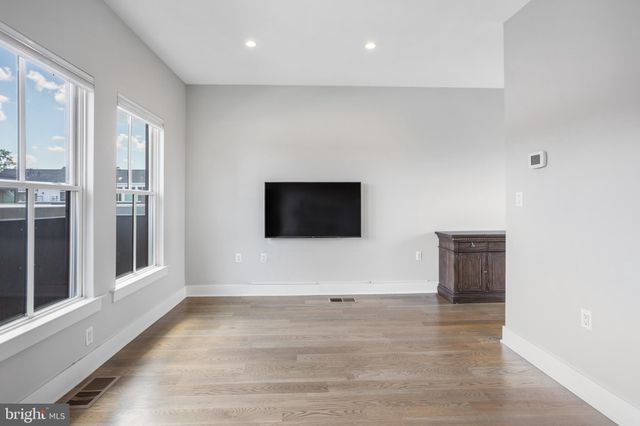 $1,050,000 | 314 3rd Street, Alexandria, VA 22314