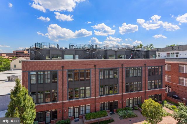 $1,050,000 | 314 3rd Street, Alexandria, VA 22314