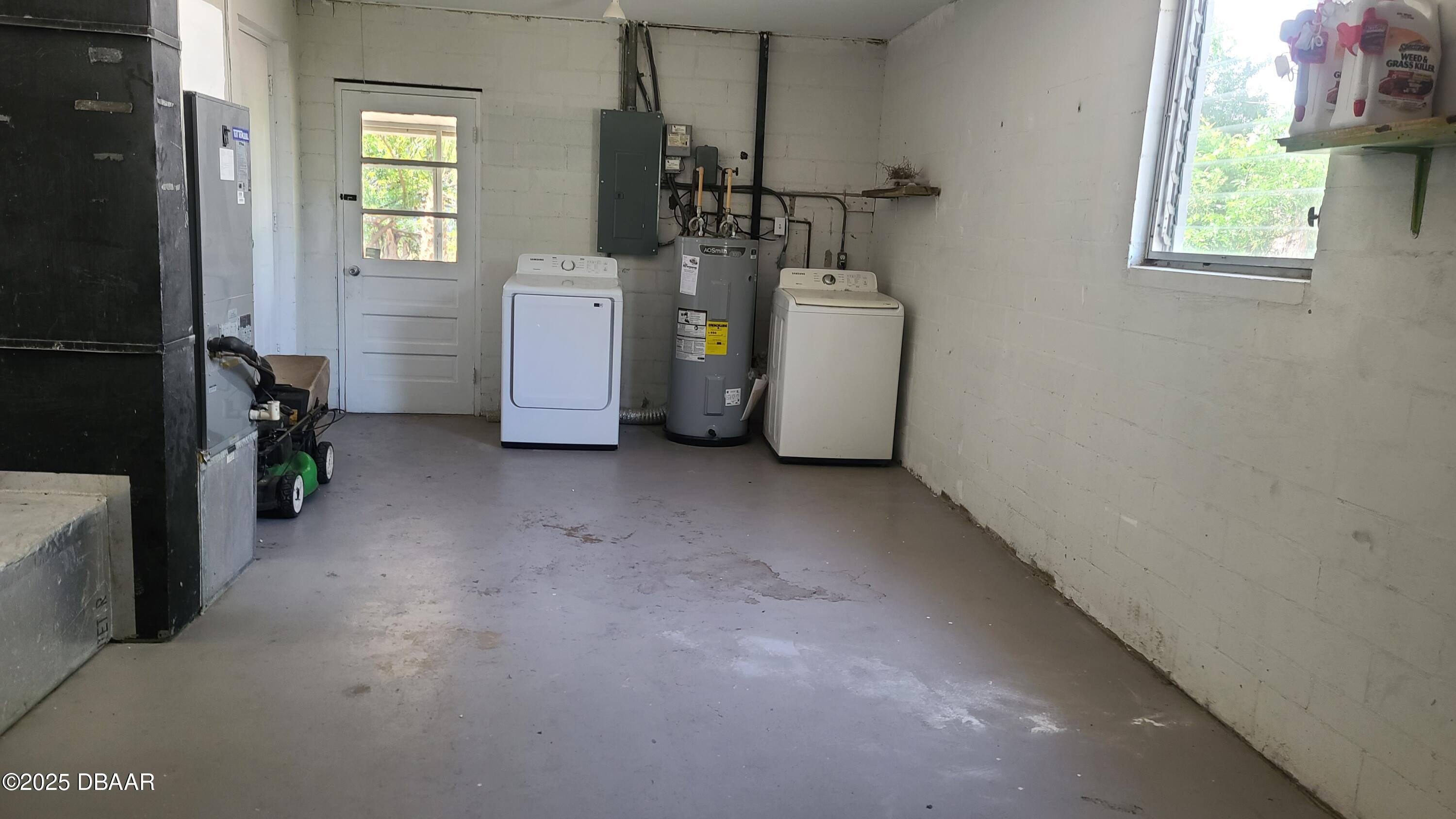 2222 Harvard Road South Daytona, FL 32119 - Photo 22 of 24 20250423_111716