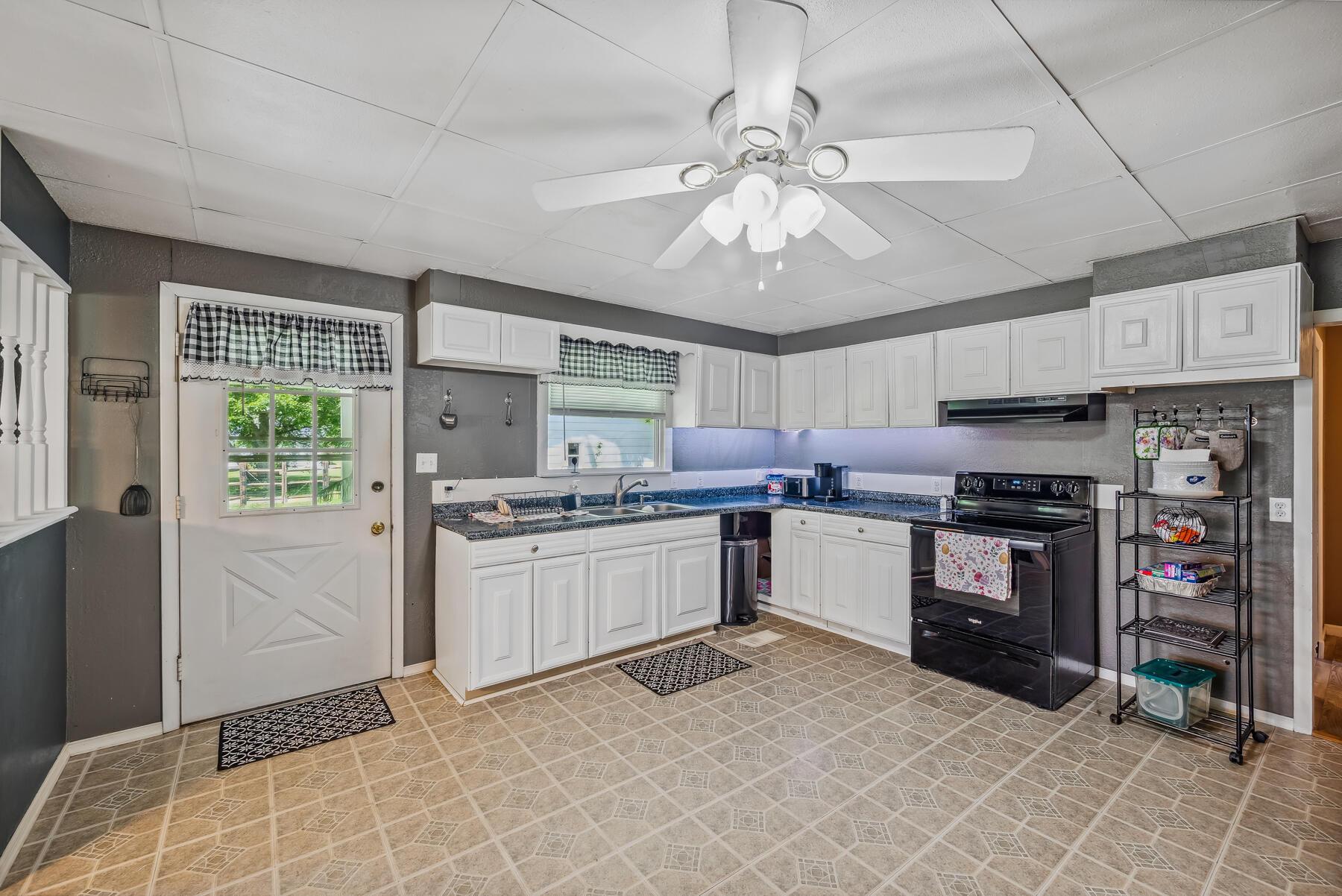 247 3rd Street La Rue, OH 43332 - Photo 17 of 43 16-web-or-mls-247 3rd St-116