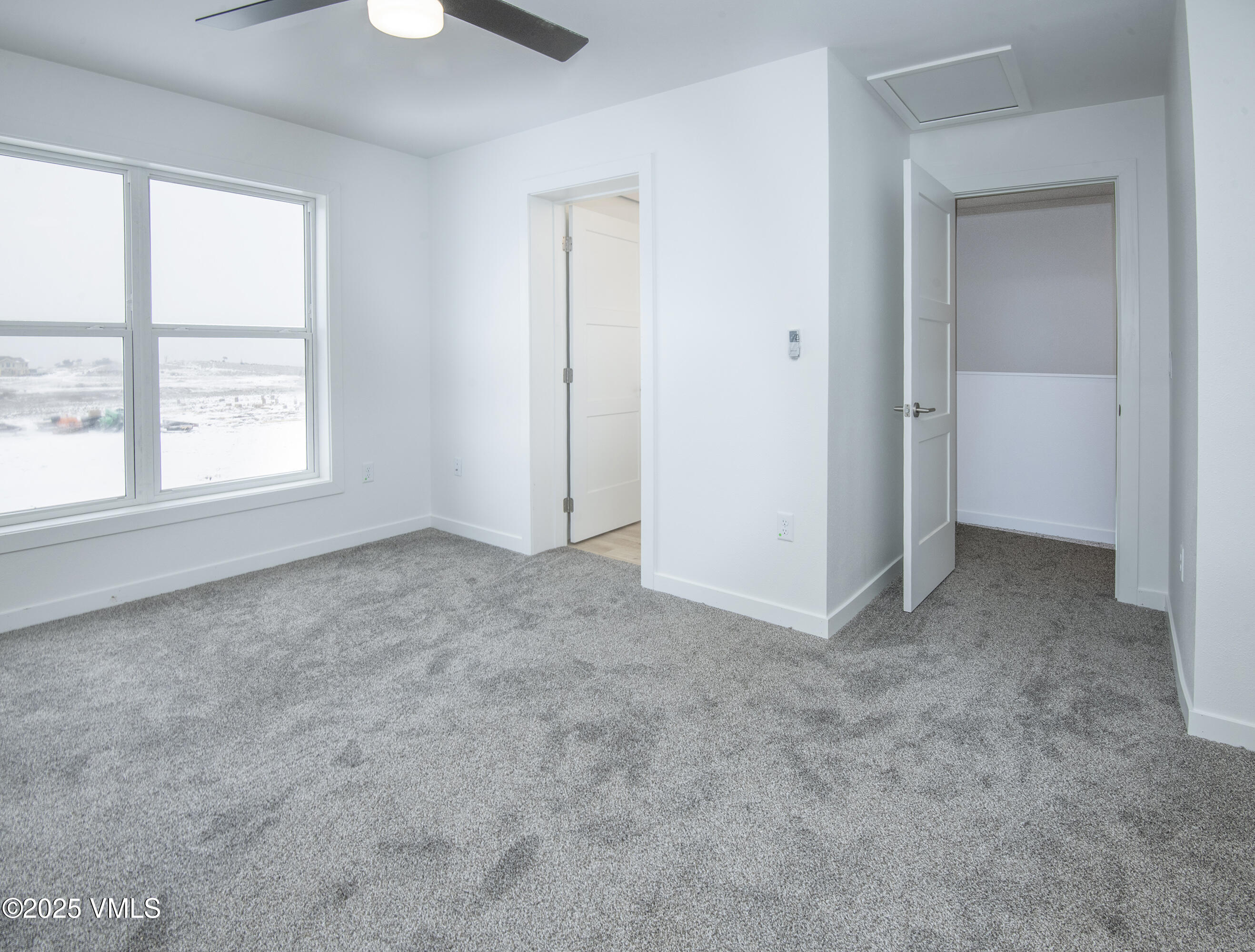 90 Comanche Way Gypsum, CO 81637 - Photo 23 of 46 an empty room with windows