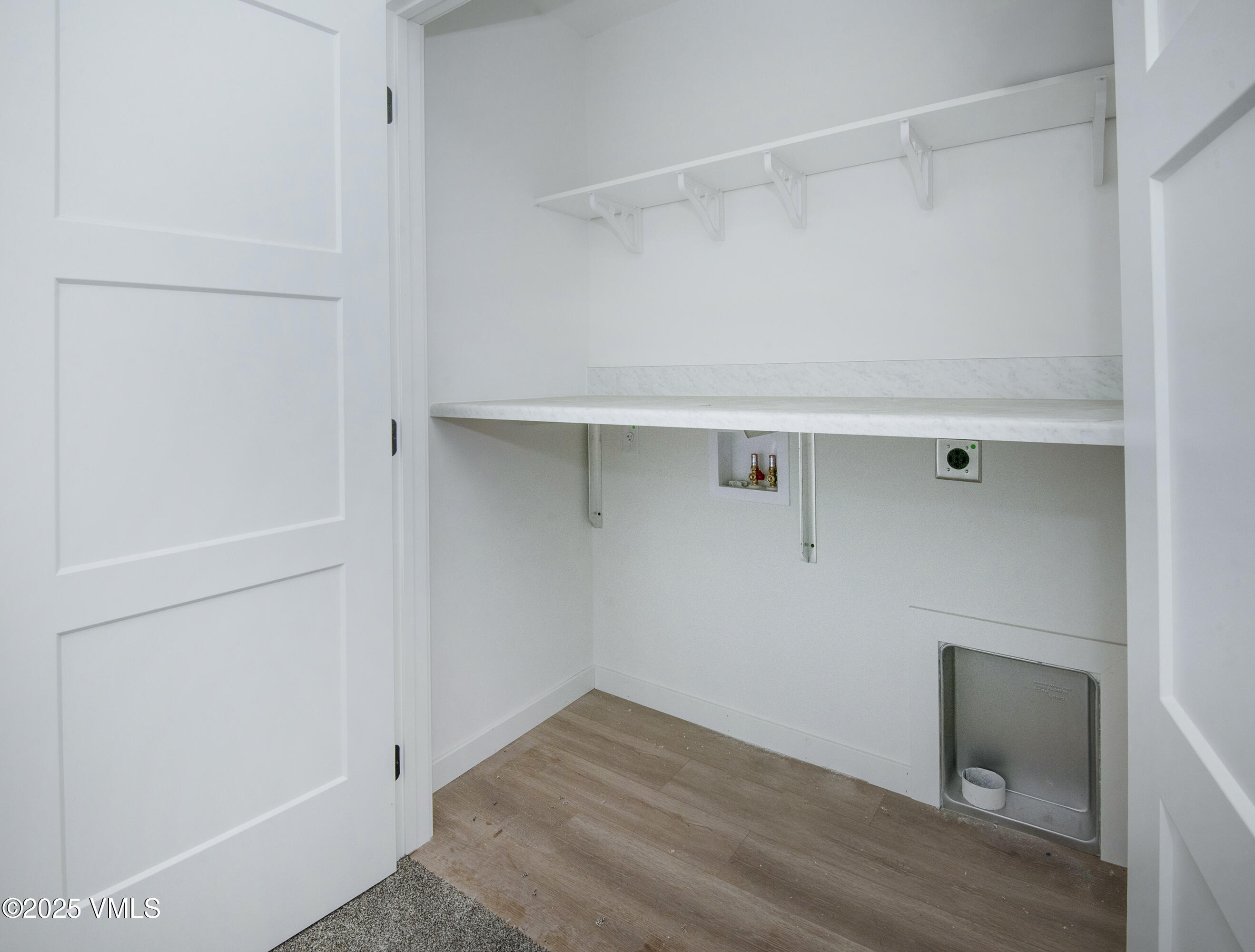 90 Comanche Way Gypsum, CO 81637 - Photo 28 of 46 a view of an empty room