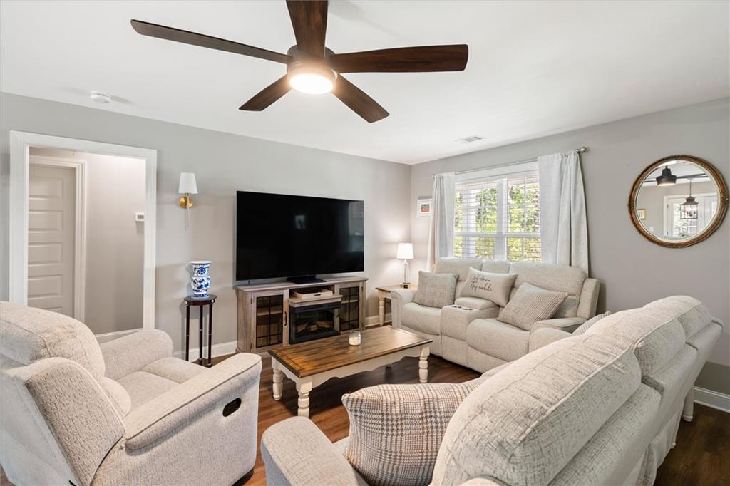 1195 Plowshare Road Carrollton, GA 30117 - Photo 5 of 47