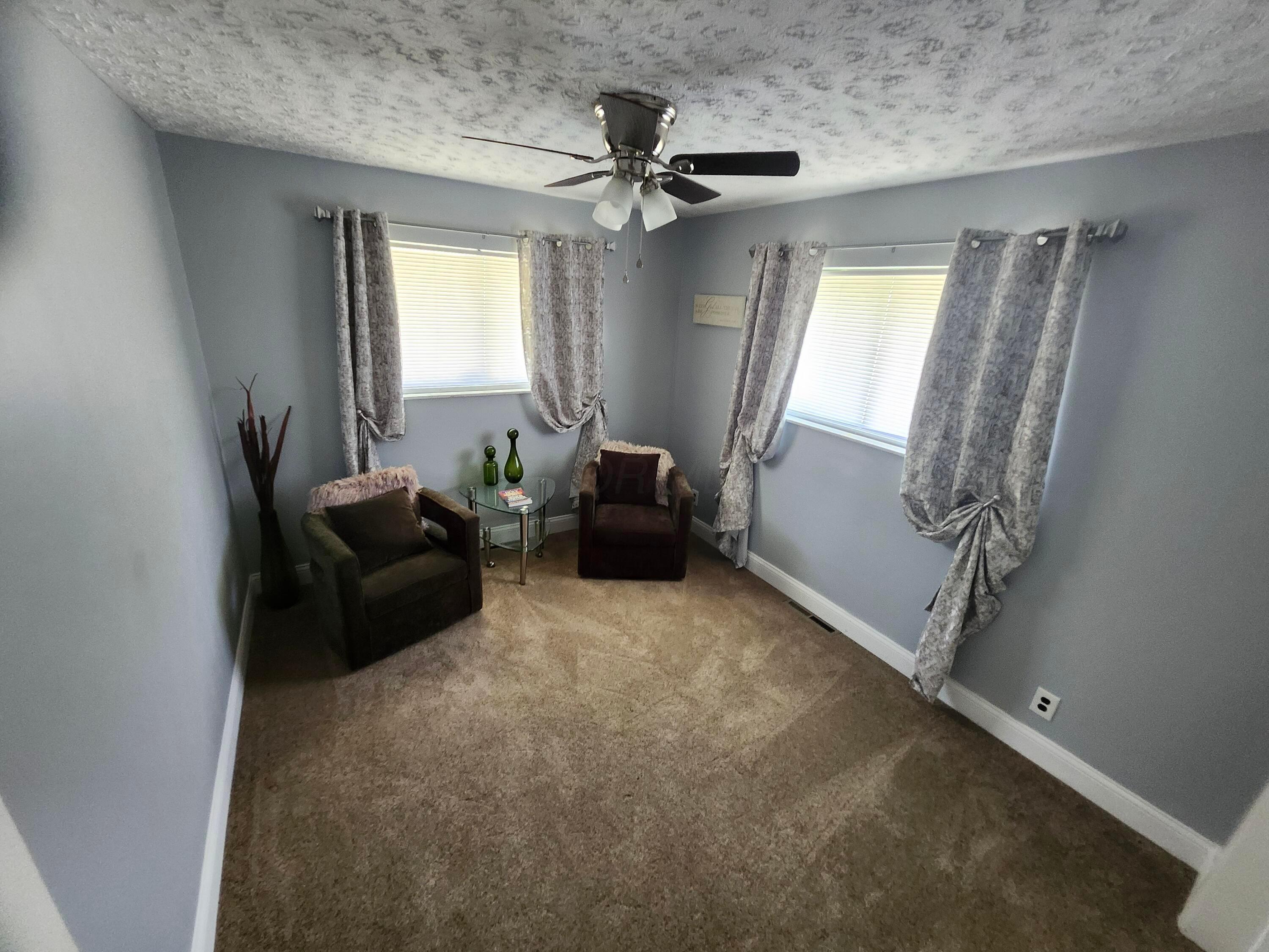 3265 Stelzer Road Columbus, OH 43219 - Photo 25 of 33 20250723_123358