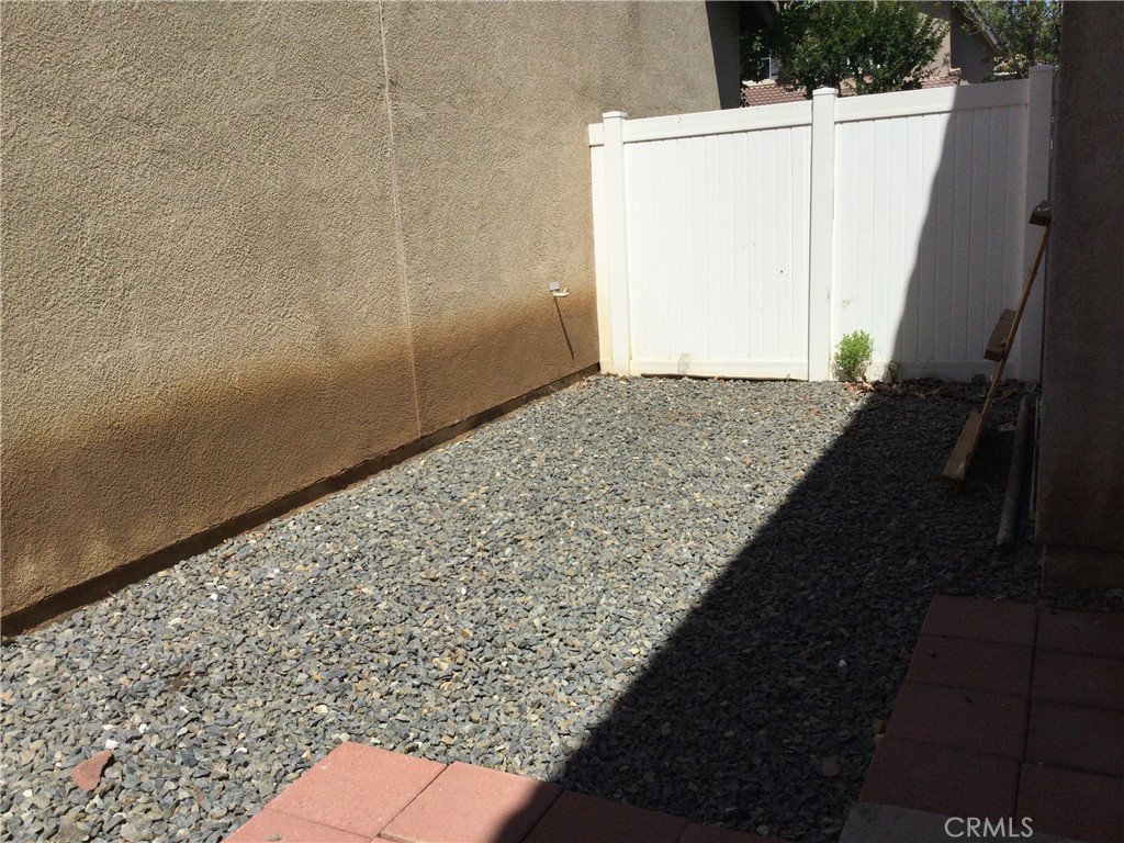 1763 Agrigento Avenue Riverside, CA 92507 - Photo 24 of 28 Yard