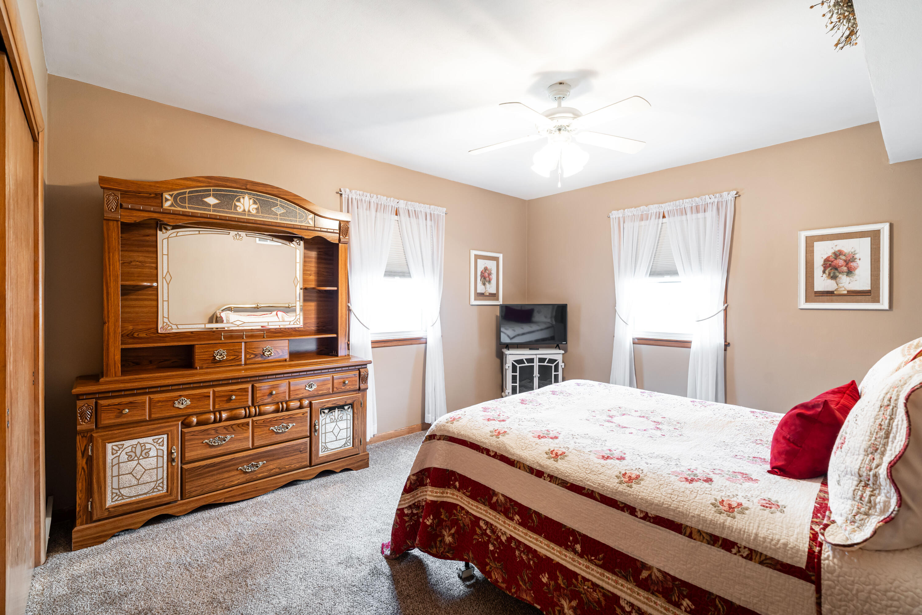 2777 South 68th Street Milwaukee, WI 53219 - Photo 8 of 16 Master Bedroom