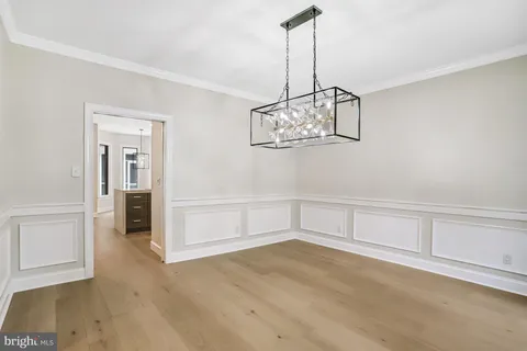 $1,995,000 | 11109 Elmview Place, Great Falls, VA 22066