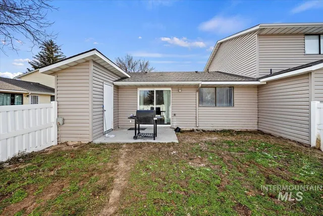 $165,000 | 259 Pheasant Road West, Unit 5, Twin Falls, ID 83301