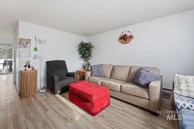 $165,000 | 259 Pheasant Road West, Unit 5, Twin Falls, ID 83301