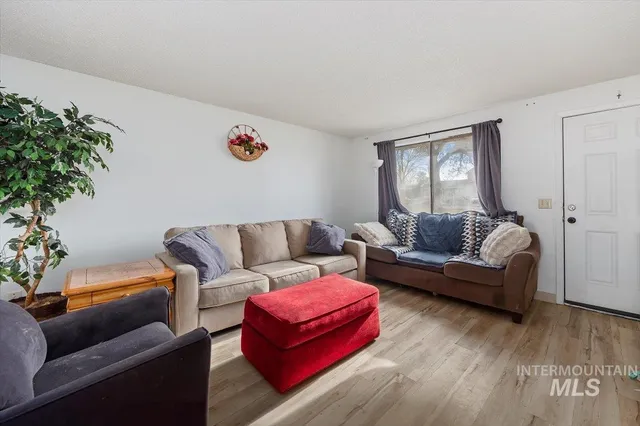 $165,000 | 259 Pheasant Road West, Unit 5, Twin Falls, ID 83301