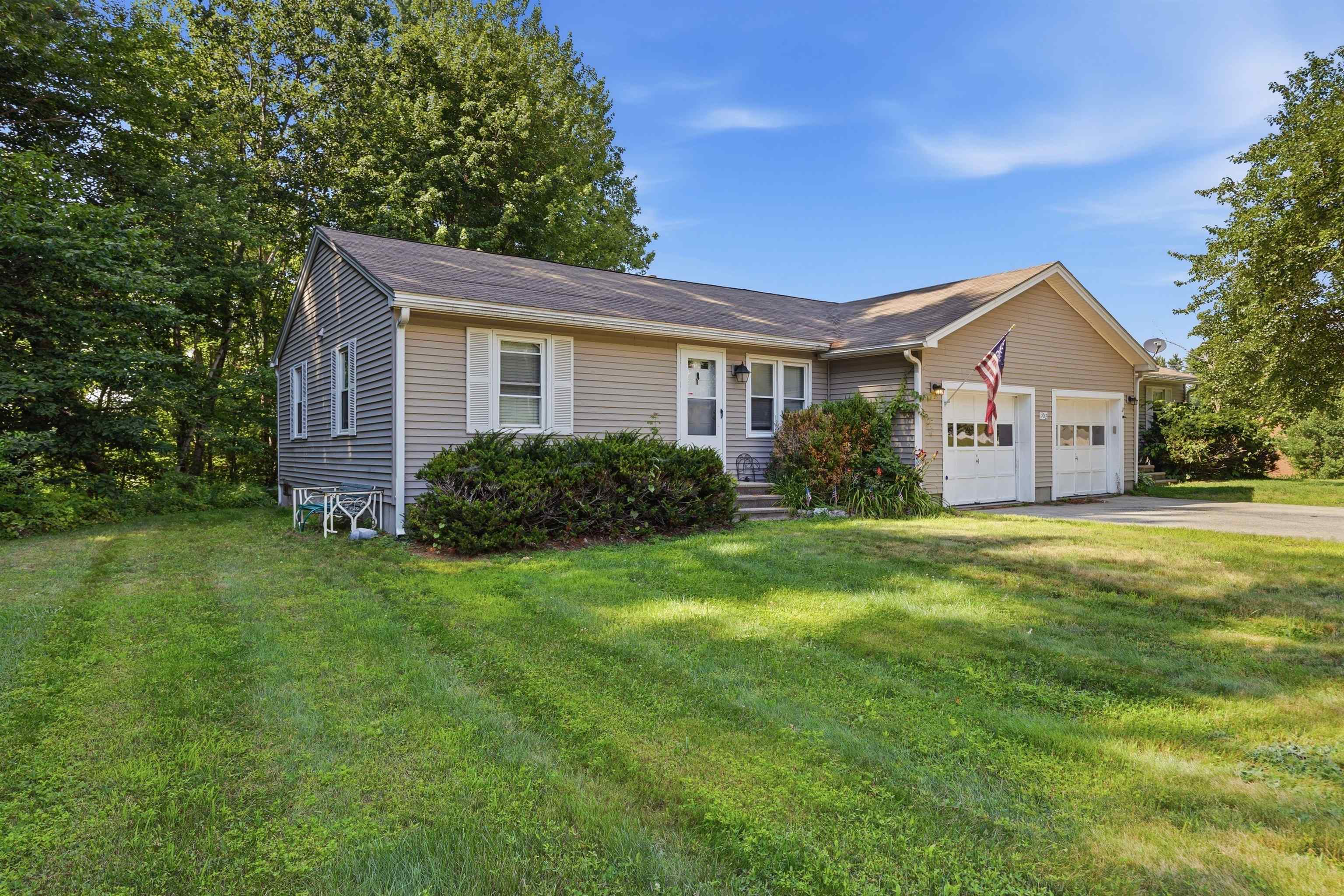 302 Black Hall Road Epsom, NH 03234 - Photo 2 of 58 Gallery Image 2