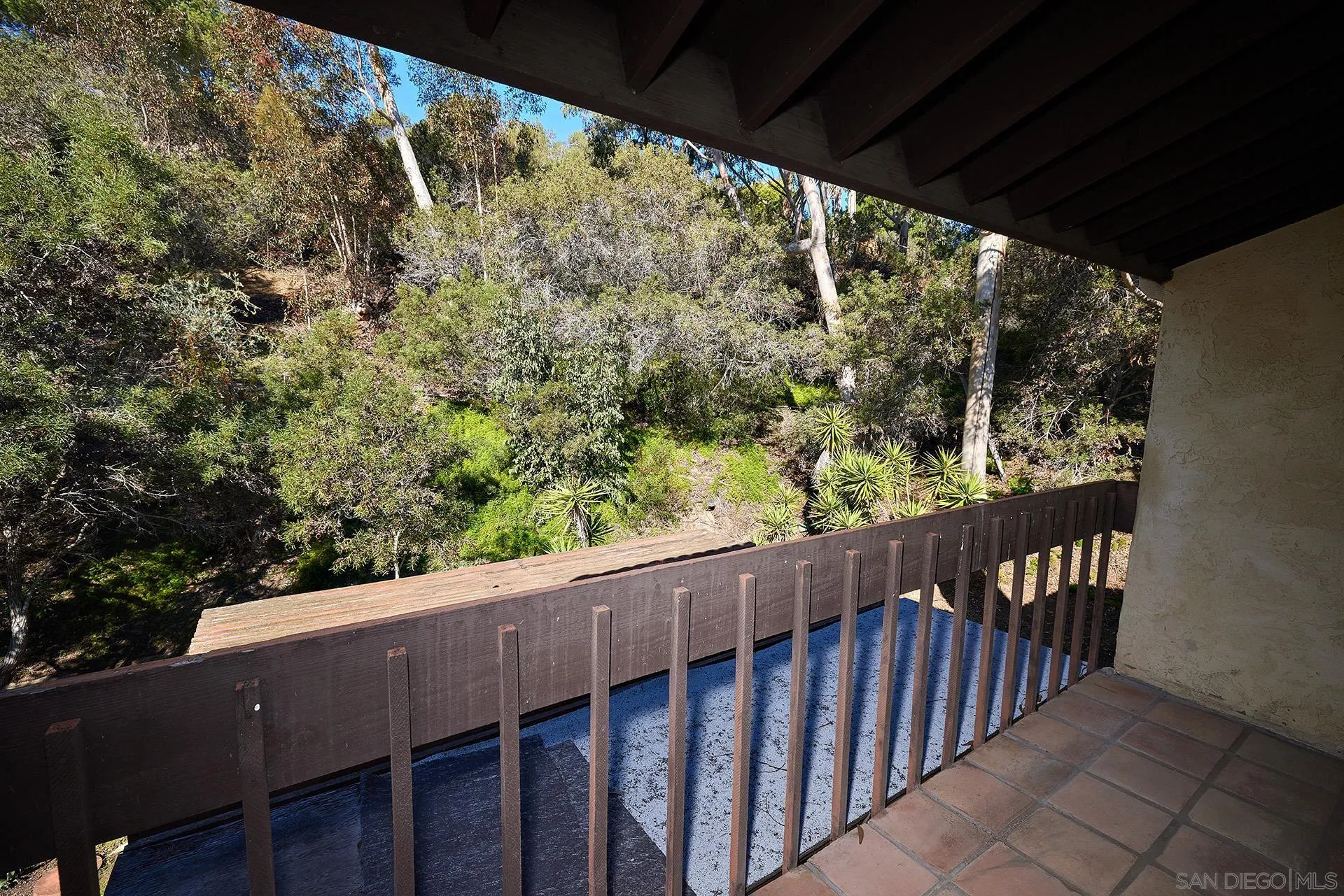 138 Townwood Way Encinitas, CA 92024 - Photo 21 of 48 a view of a wooden deck