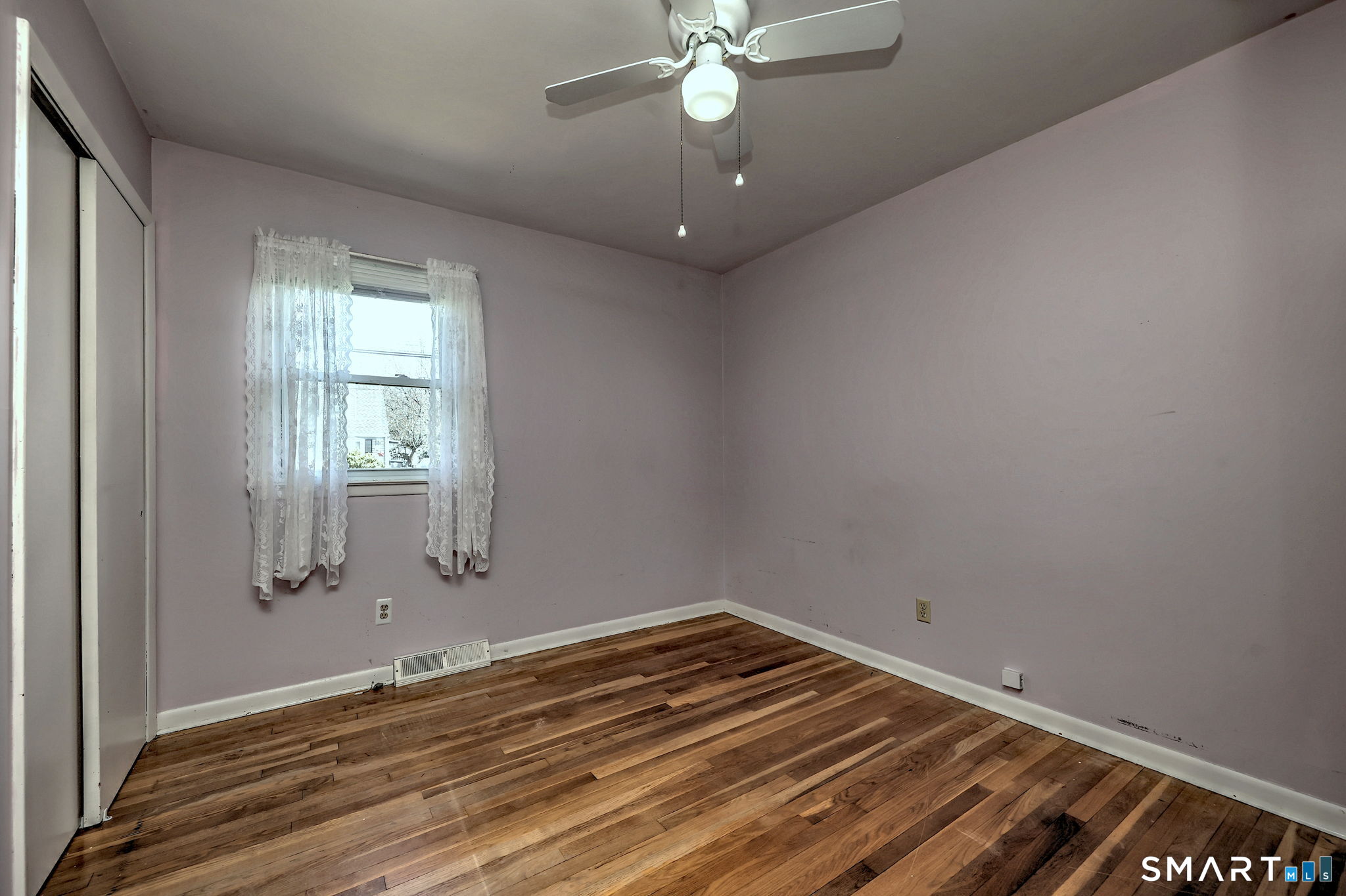 41 Boothbay Street Milford, CT 06460 - Photo 30 of 35