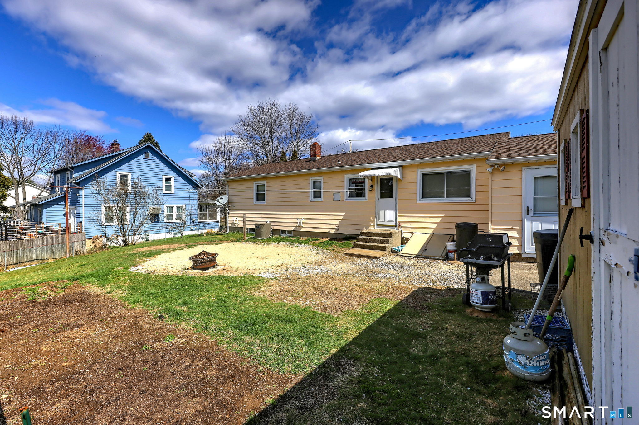 41 Boothbay Street Milford, CT 06460 - Photo 7 of 35