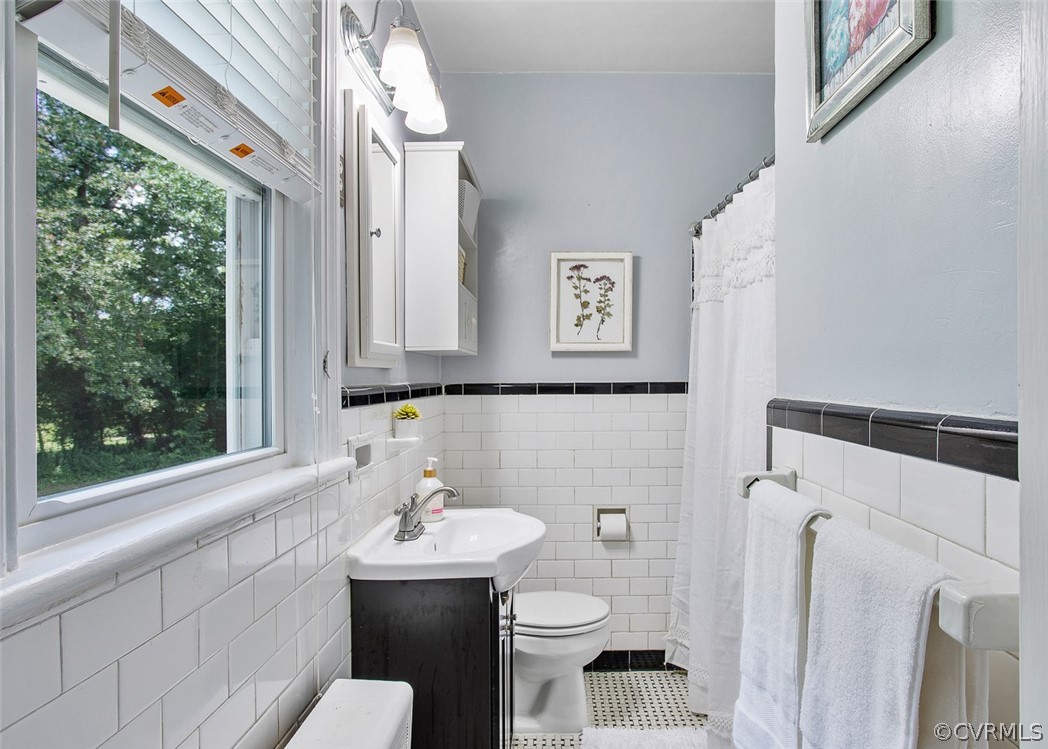 7121 Cherokee Road Richmond, VA 23225 - Photo 26 of 33 Gallery Image 26