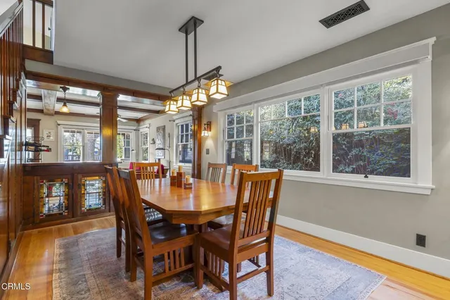 $1,375,000 | 5728 Mammoth Avenue, Valley Glen, CA 91401