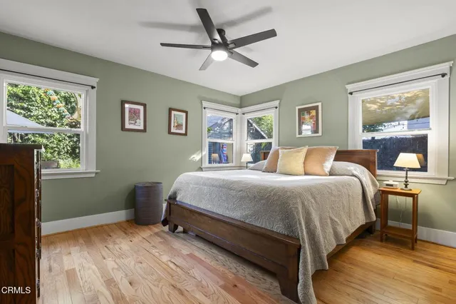 $1,375,000 | 5728 Mammoth Avenue, Valley Glen, CA 91401