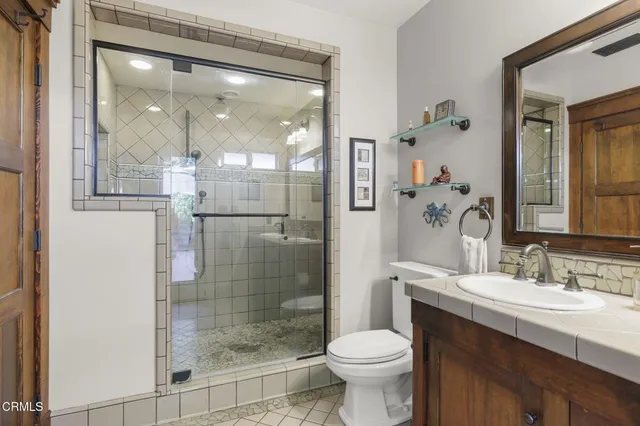 $1,375,000 | 5728 Mammoth Avenue, Valley Glen, CA 91401