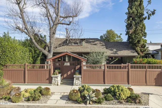 $1,375,000 | 5728 Mammoth Avenue, Valley Glen, CA 91401