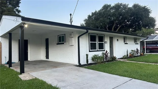 $230,000 | 1120 Barnes Street, Bridge City, LA 70094