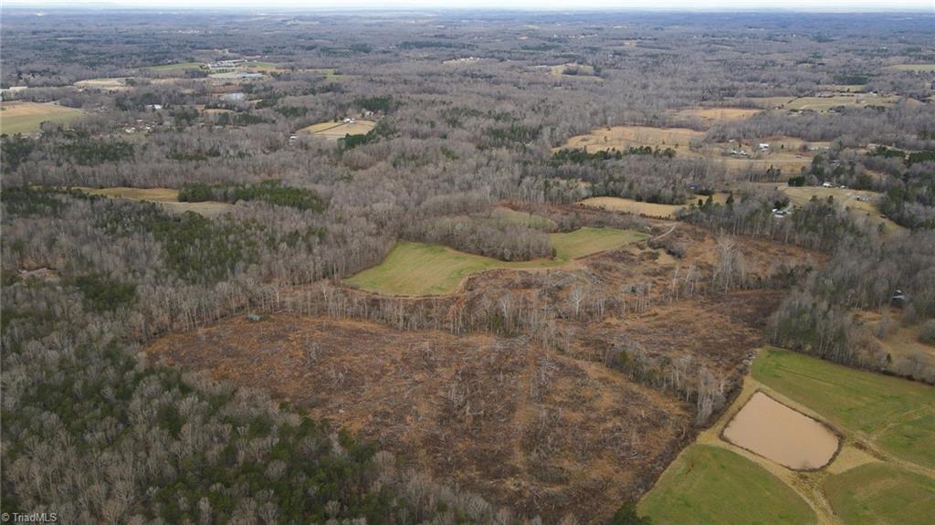 220 Dunn Road Gibsonville, NC 27249 - Photo 5 of 17