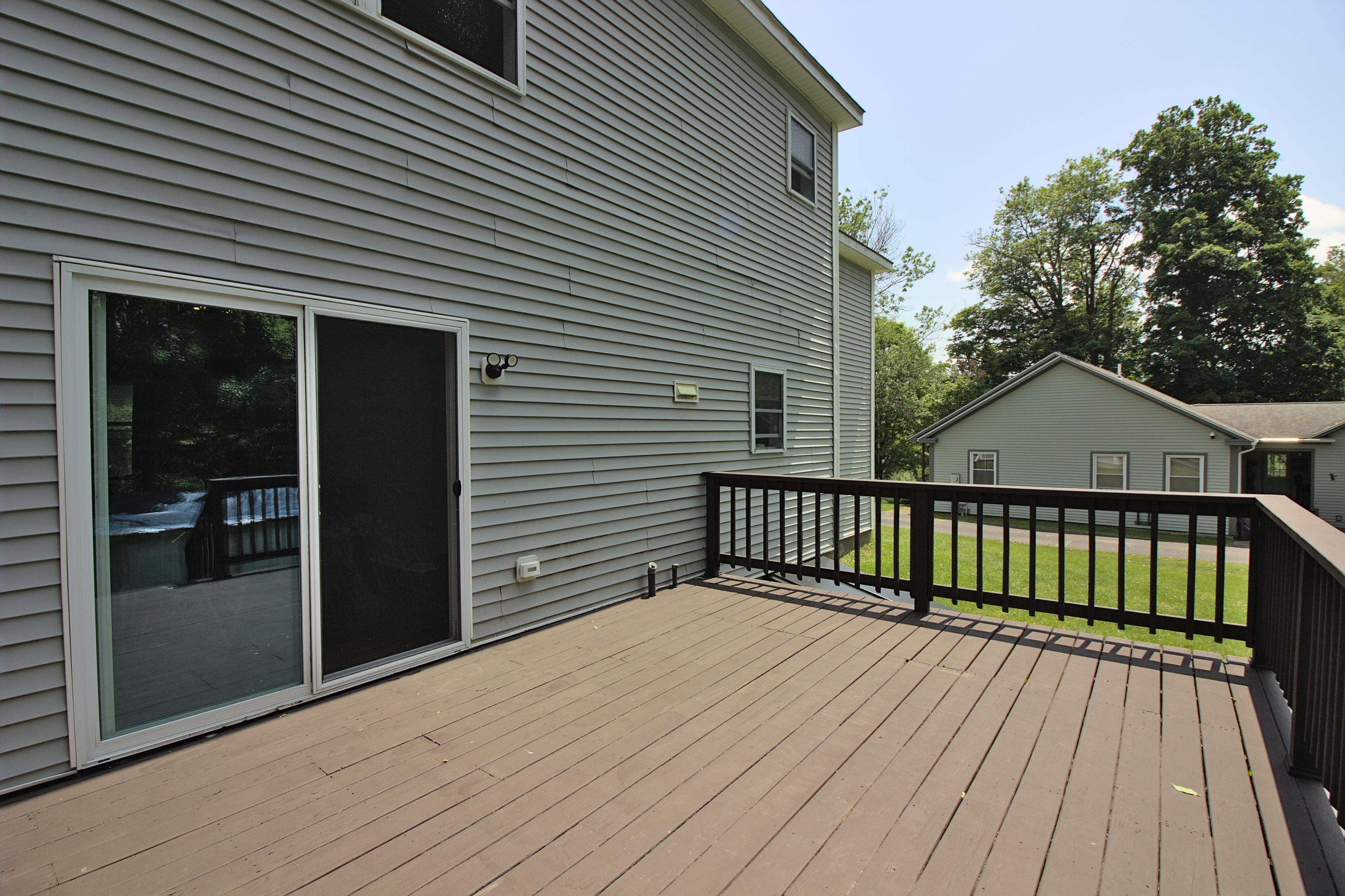 19 Royal Street Bennington, VT 05257 - Photo 10 of 44