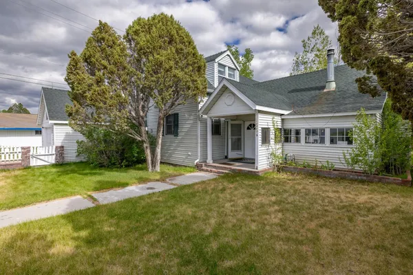 $579,000 | 155 Kingsley Street, Bridgeport, CA 93517