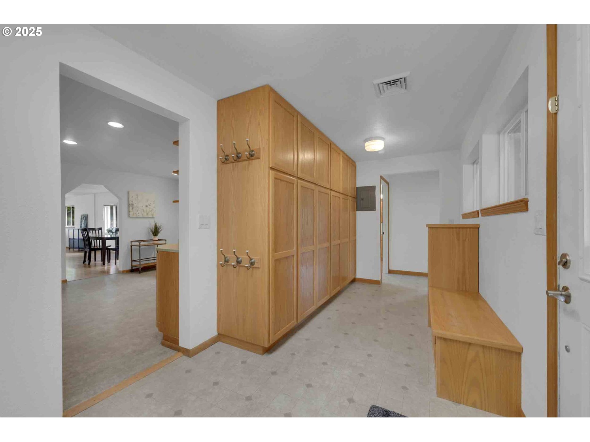 89452 Demming Road Elmira, OR 97437 - Photo 21 of 42 Gallery Image 21