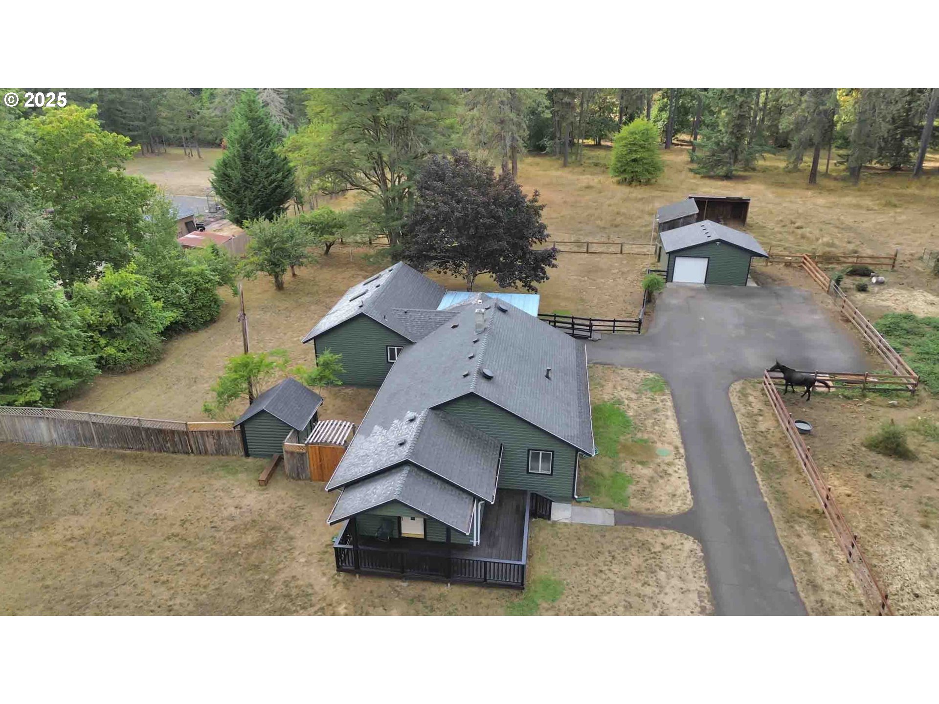 89452 Demming Road Elmira, OR 97437 - Photo 3 of 42 Gallery Image 3