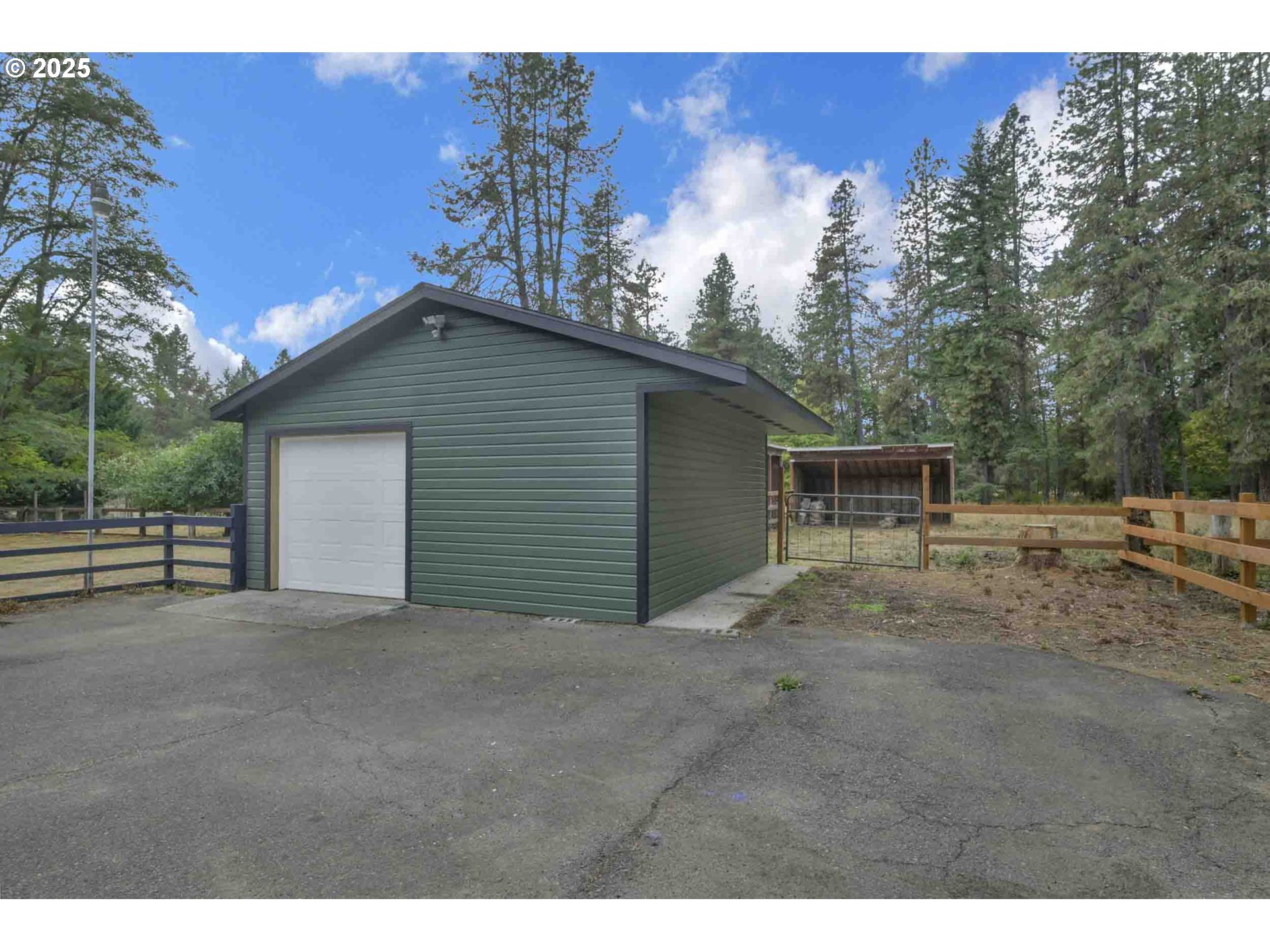 89452 Demming Road Elmira, OR 97437 - Photo 36 of 42 Gallery Image 36