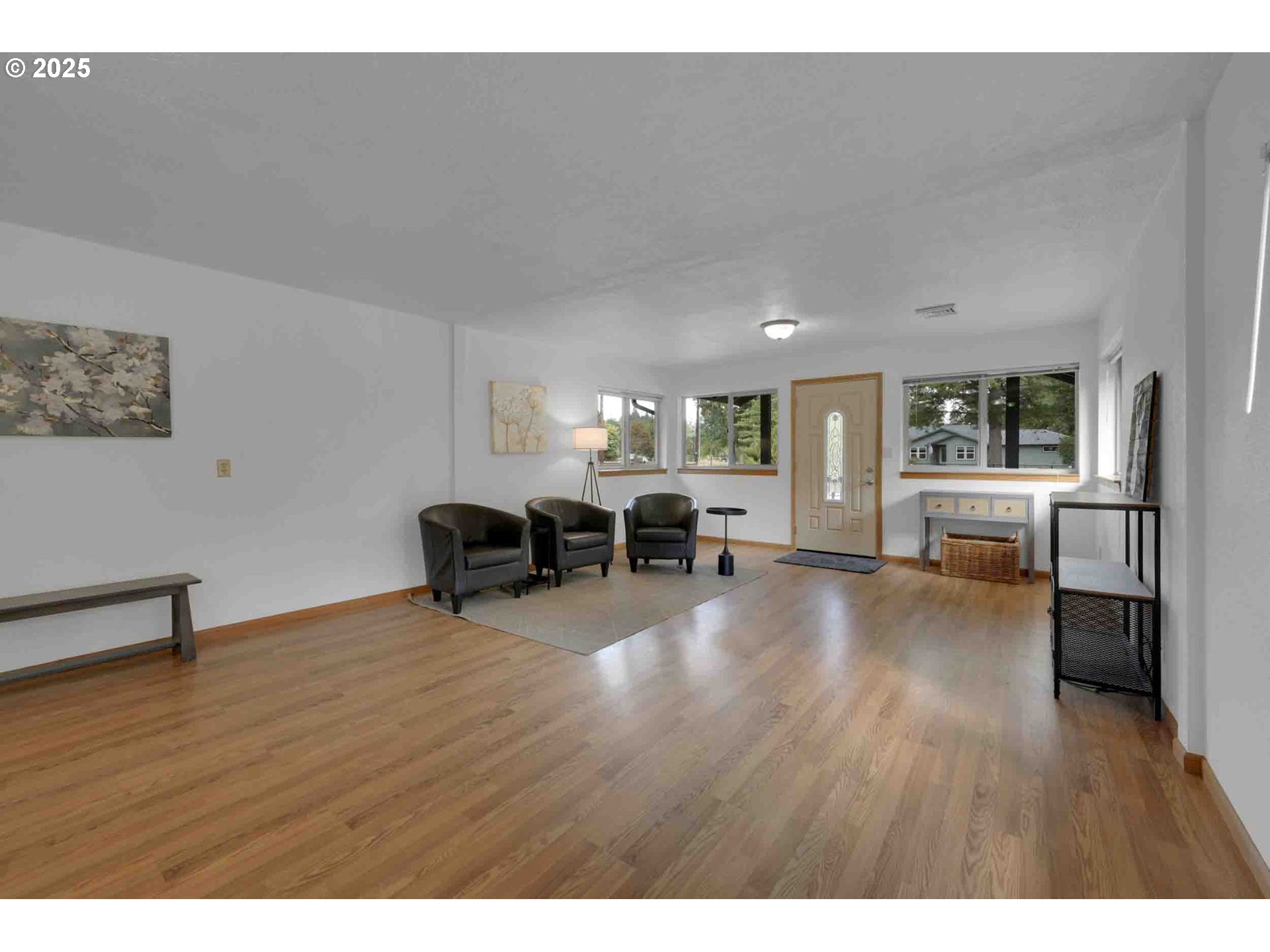 89452 Demming Road Elmira, OR 97437 - Photo 6 of 42 Gallery Image 6
