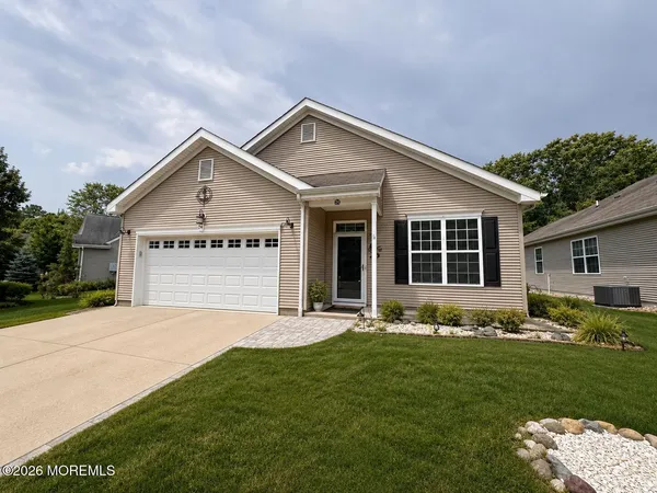 $2,250 | 24 Lilly Drive, Little Egg Harbor, NJ 08087