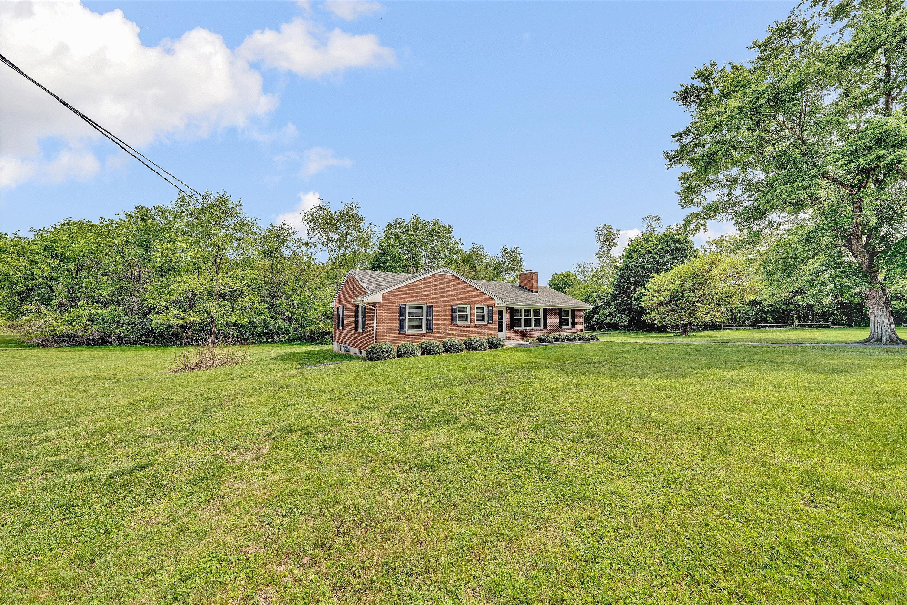 6915 Tinkerdale Road Roanoke, VA 24019 - Photo 13 of 18 28-DSC00457