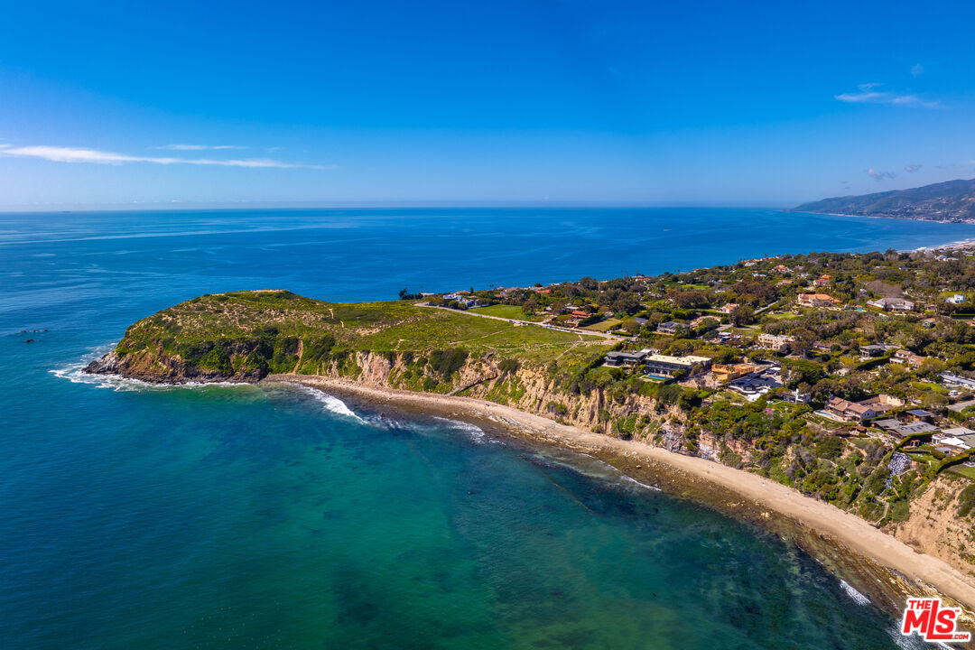 29122 Cliffside Drive Malibu, CA 90265 - Photo 4 of 39 a view of an ocean from a balcony