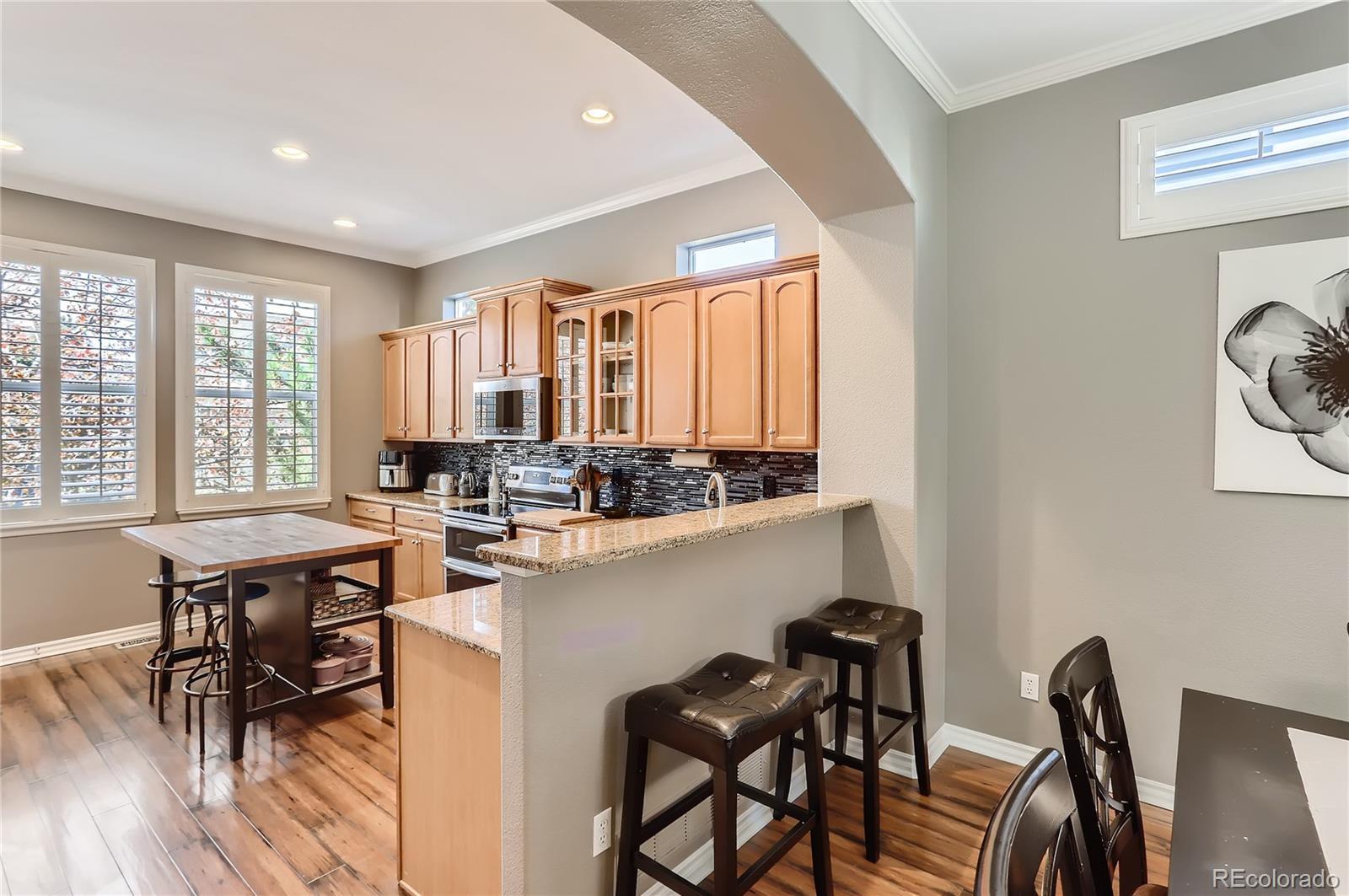 3140 Redhaven Way Highlands Ranch, CO 80126 - Photo 3 of 40 Gallery Image 3