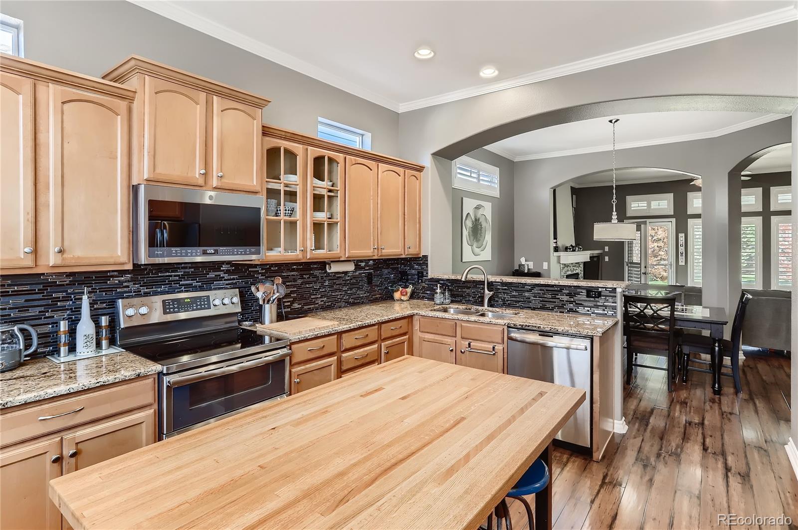 3140 Redhaven Way Highlands Ranch, CO 80126 - Photo 8 of 40 Gallery Image 8