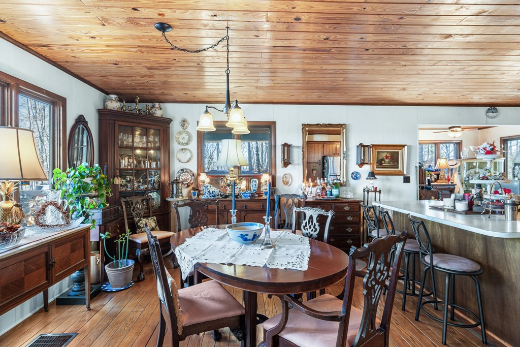 Undisclosed Address Blairsville, GA 30512 - Photo 22 of 52 Dining