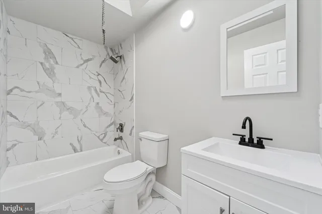 $239,000 | 6858 Clover Lane, Upper Darby, PA 19082