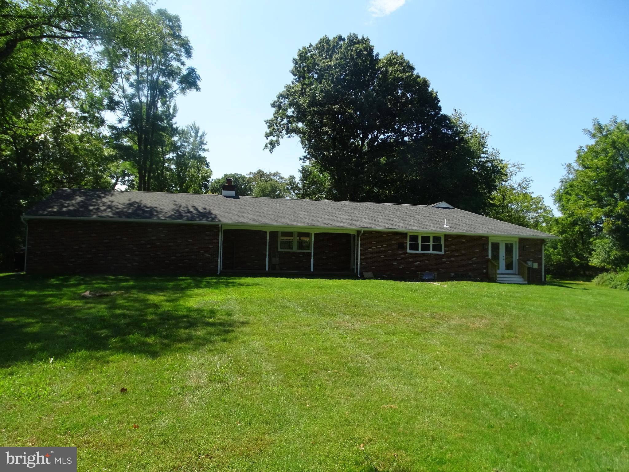449 Street Road Warminster, PA 18974 - Photo 4 of 34 Rear elevation