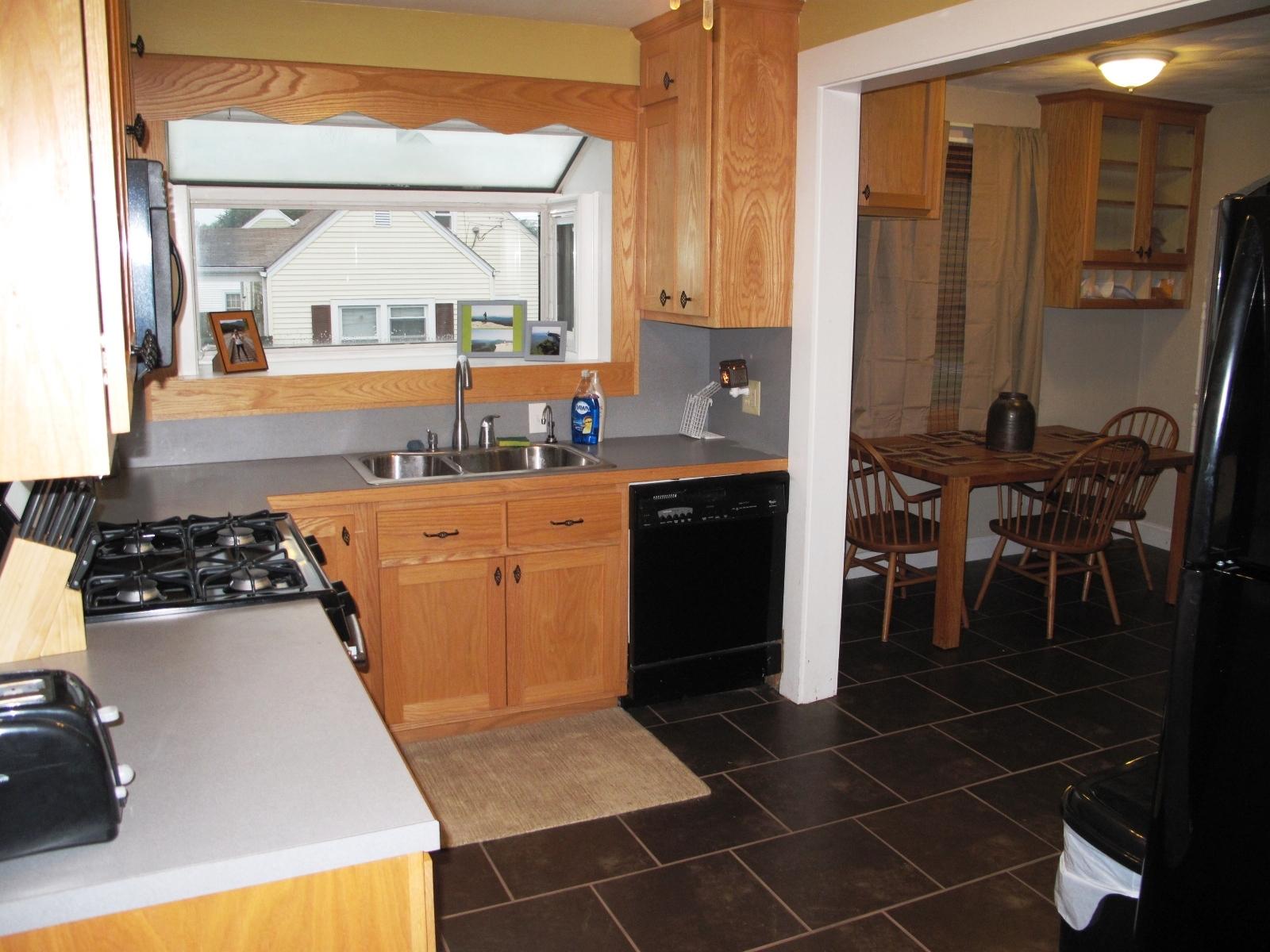 229 Bonavista Road Salem, VA 24153 - Photo 12 of 26 IMG_2453