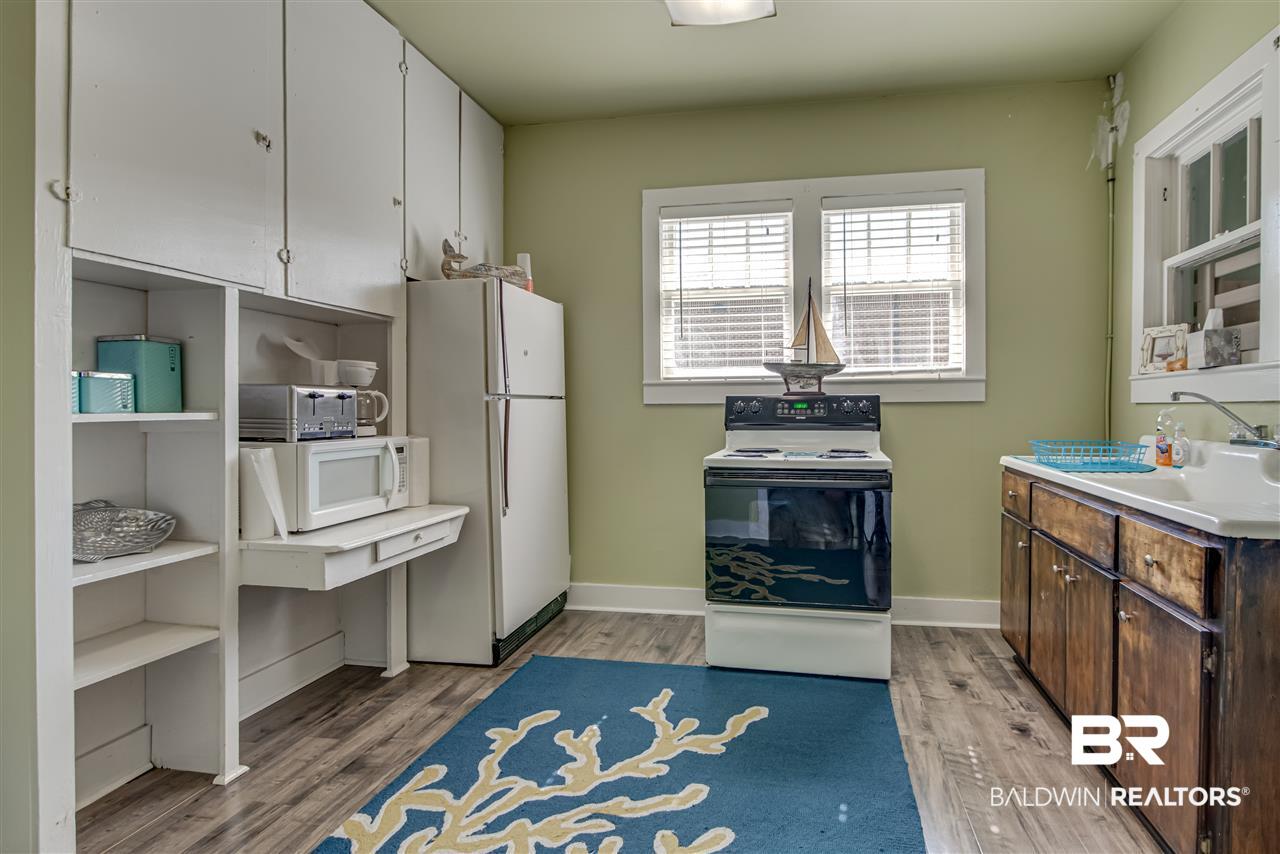 219 West Violet Avenue Foley, AL 36535 - Photo 10 of 22