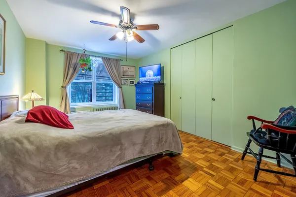 $171,500 | 75 West 238th Street, Unit 2D | Kingsbridge Heights