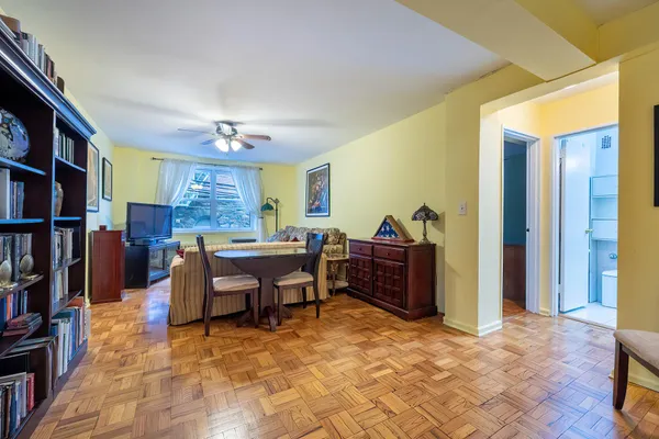 $171,500 | 75 West 238th Street, Unit 2D | Kingsbridge Heights