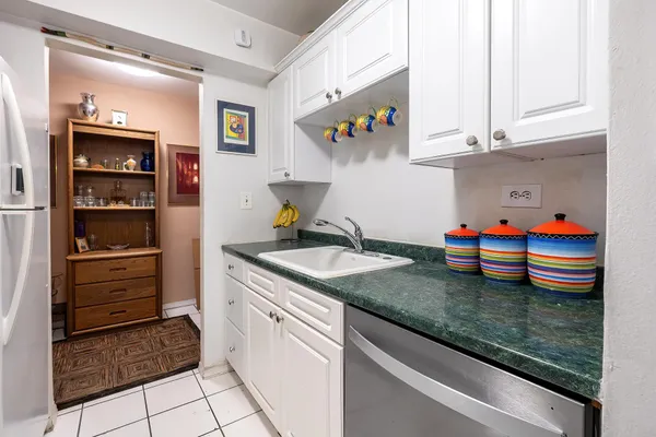 $171,500 | 75 West 238th Street, Unit 2D | Kingsbridge Heights