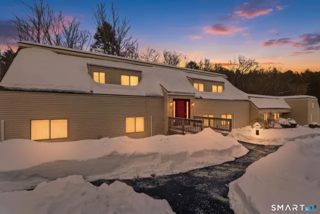 $258,888 | Undisclosed Address, Simsbury, CT 06070